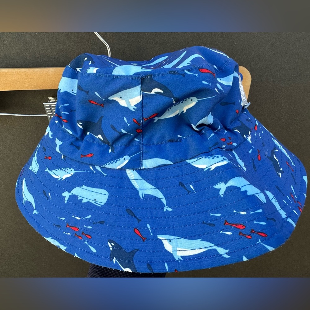 Kids bucket hat with drawstring